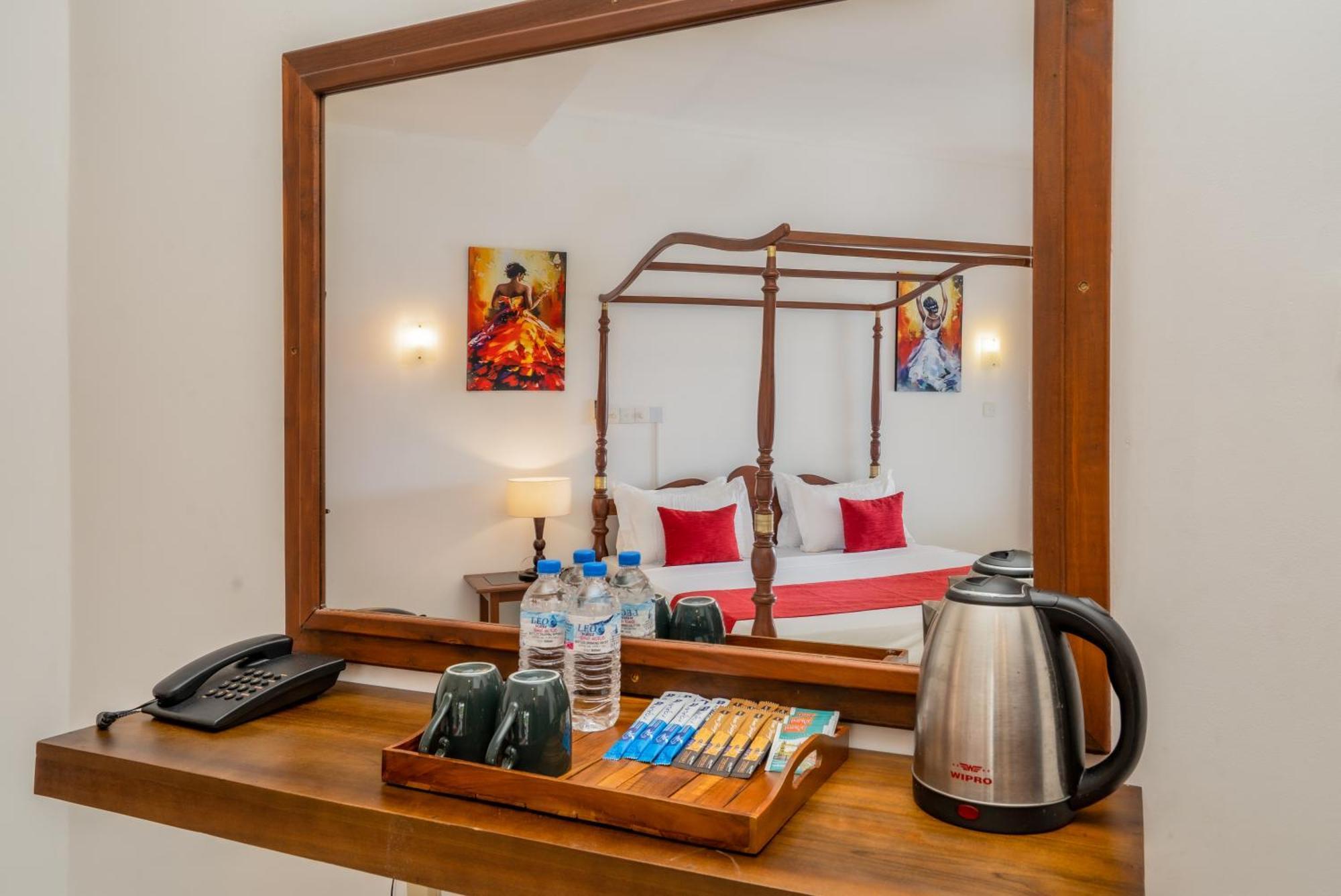 Kandy City Oasis Hotel Kültér fotó