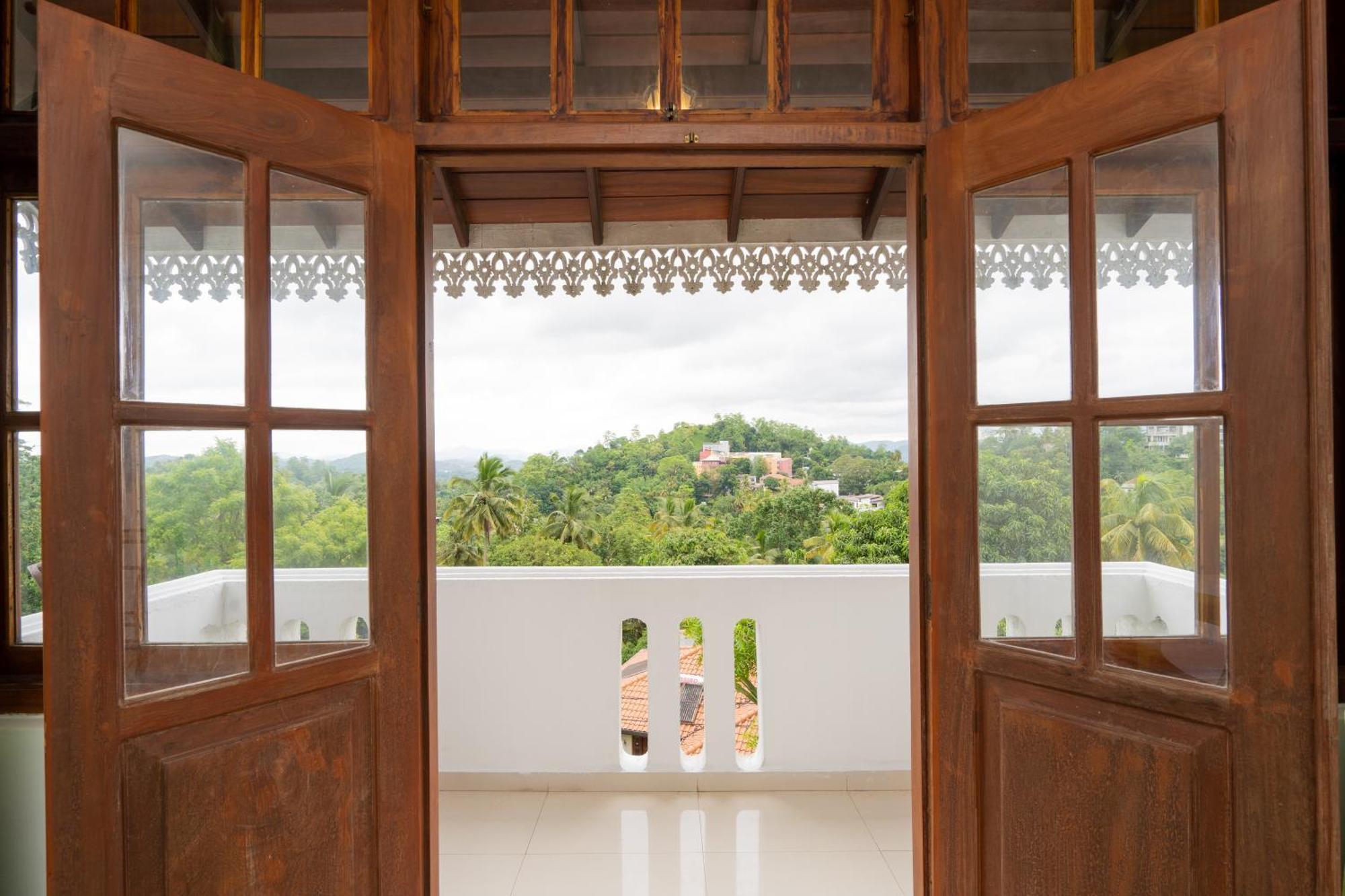 Kandy City Oasis Hotel Kültér fotó